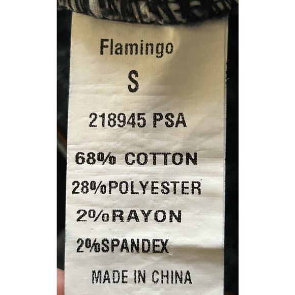 NWOT Flamingo Distressed Straight Leg Mid-Rise Stretch Jeans Small (26x30) - Picture 7 of 7